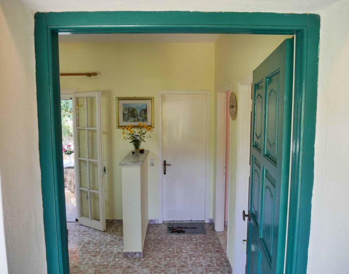 Yiannis Agios Georgios Pagoi Corfu