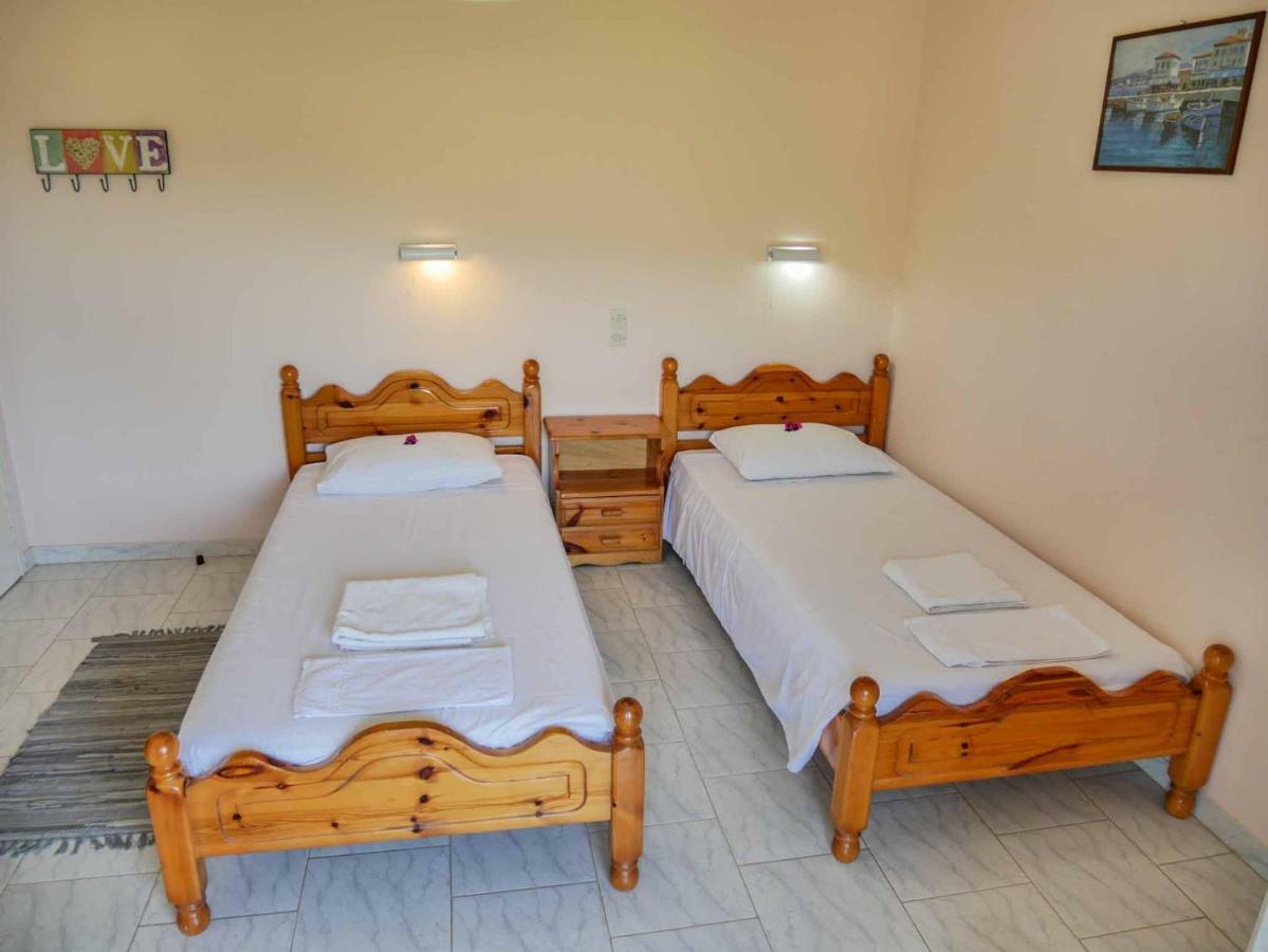 Vakantiehuis Yiannis Agios Georgios Pagoi Corfu